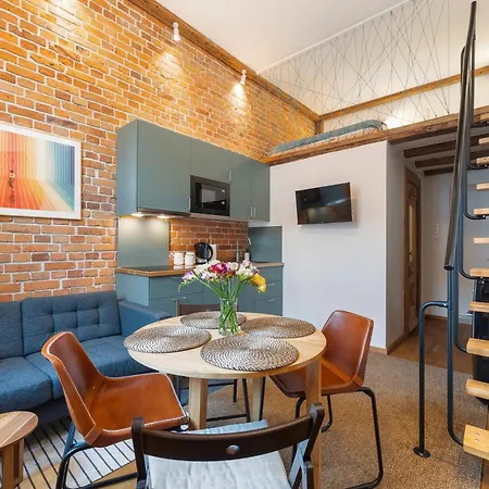 Oak Doors W Rynku - Properunit Апартаменти