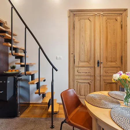 Апартаменти Oak Doors W Rynku - Properunit *